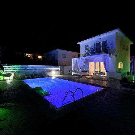 Villa Kolibri- Mythical Sands Paralimni Exterior foto